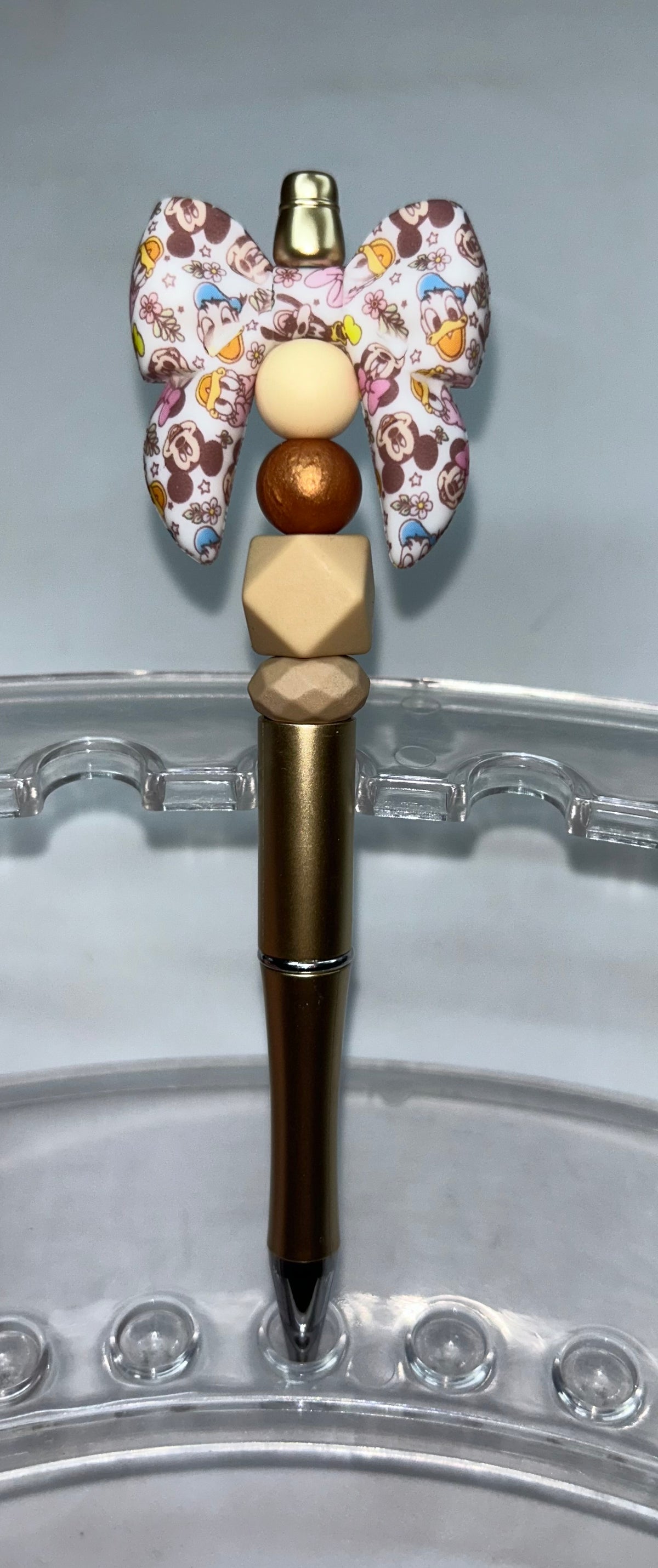 Mickey Bow Brown Pen