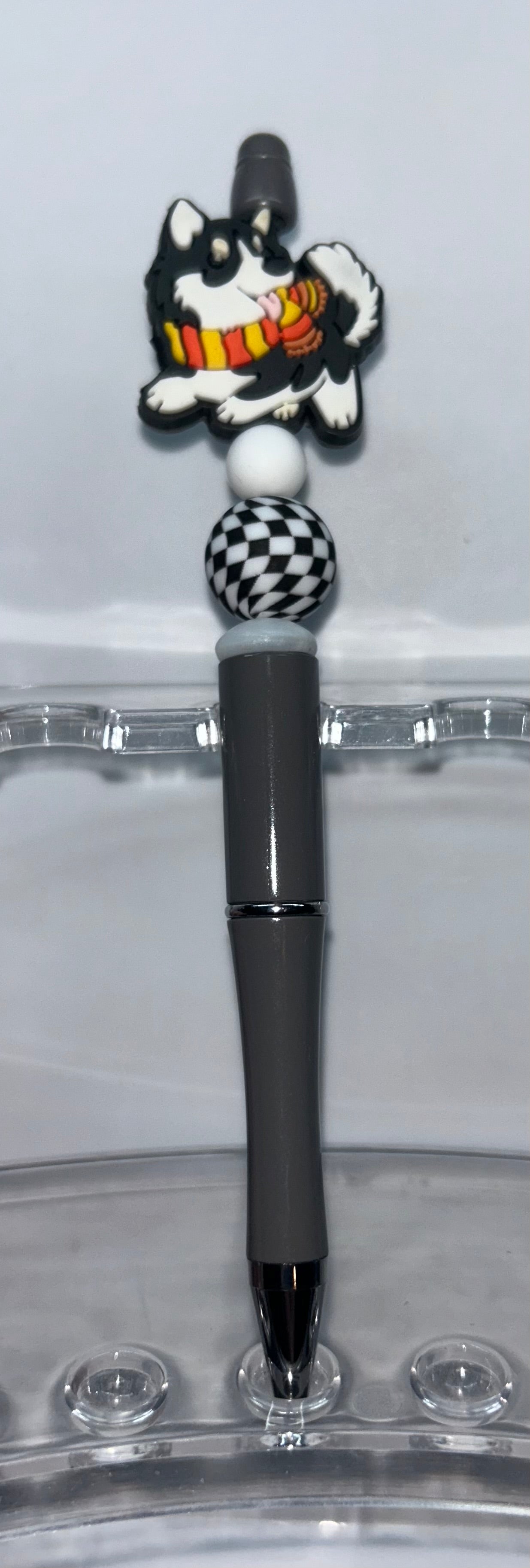 Husky Grey Pen