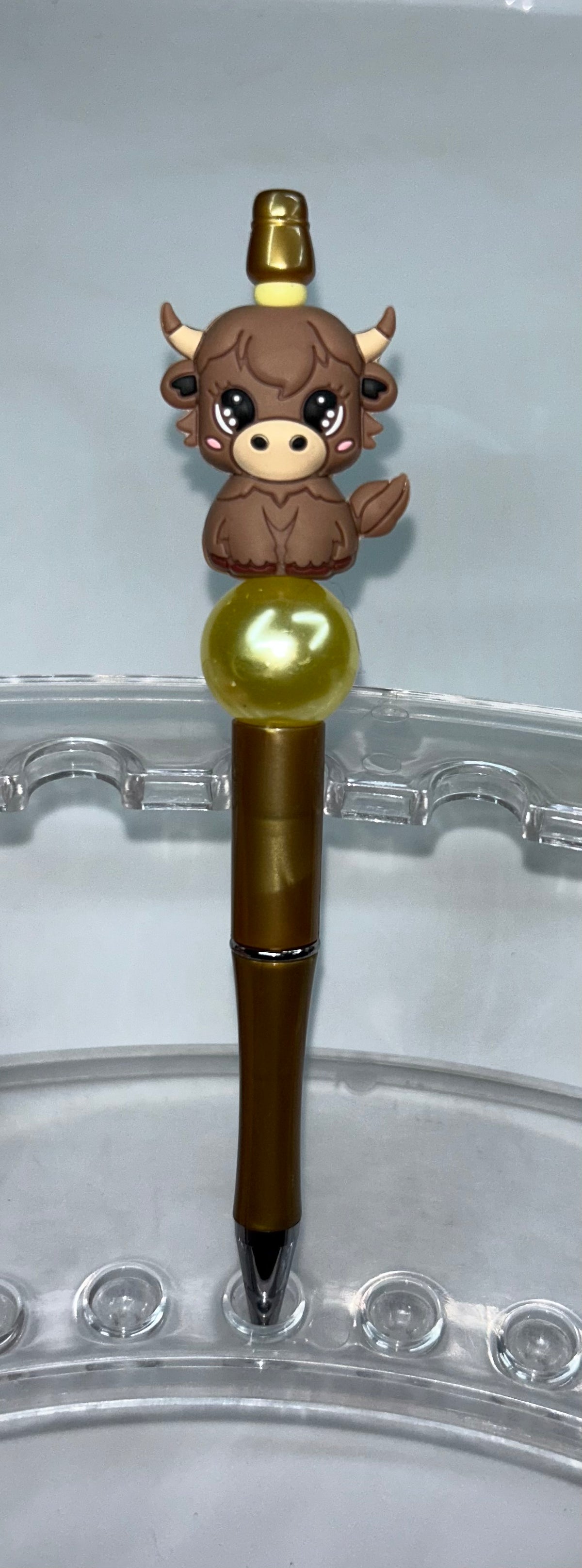 Highland Cow Brown Pen
