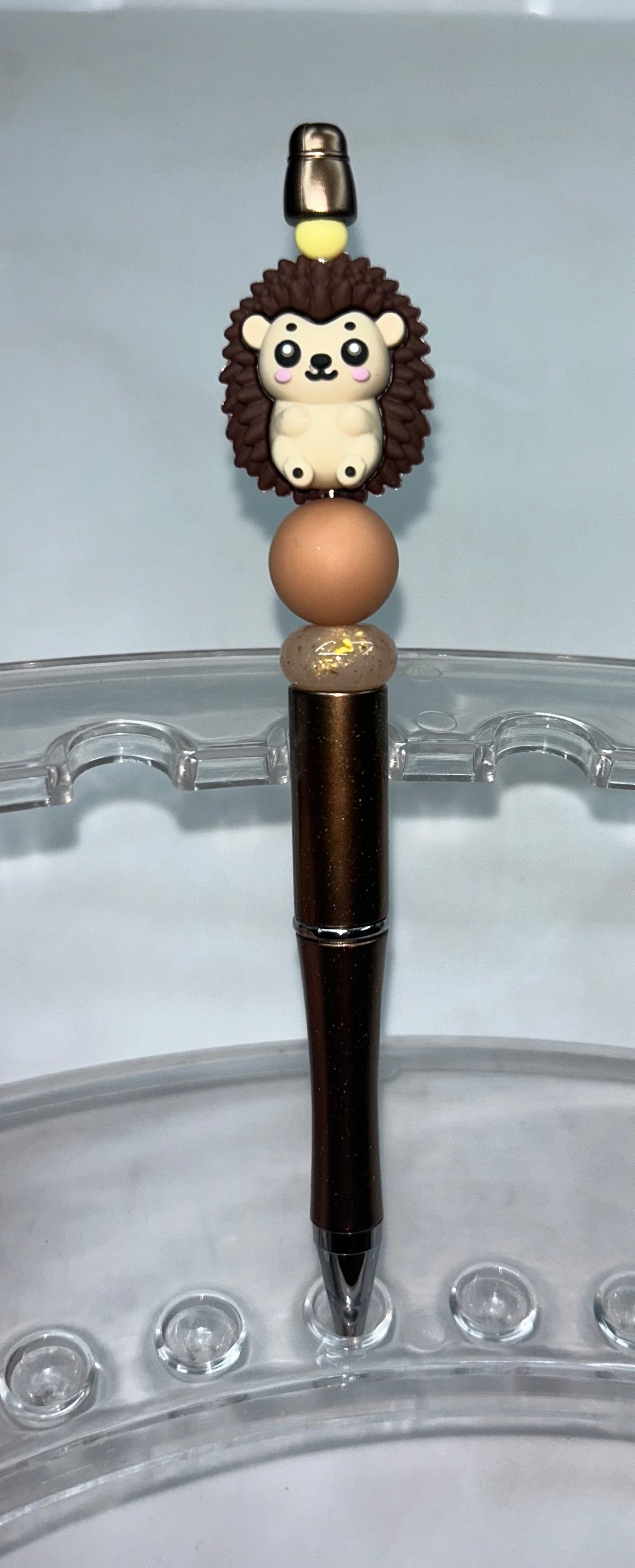 Brown Hedgehog Brown Pen