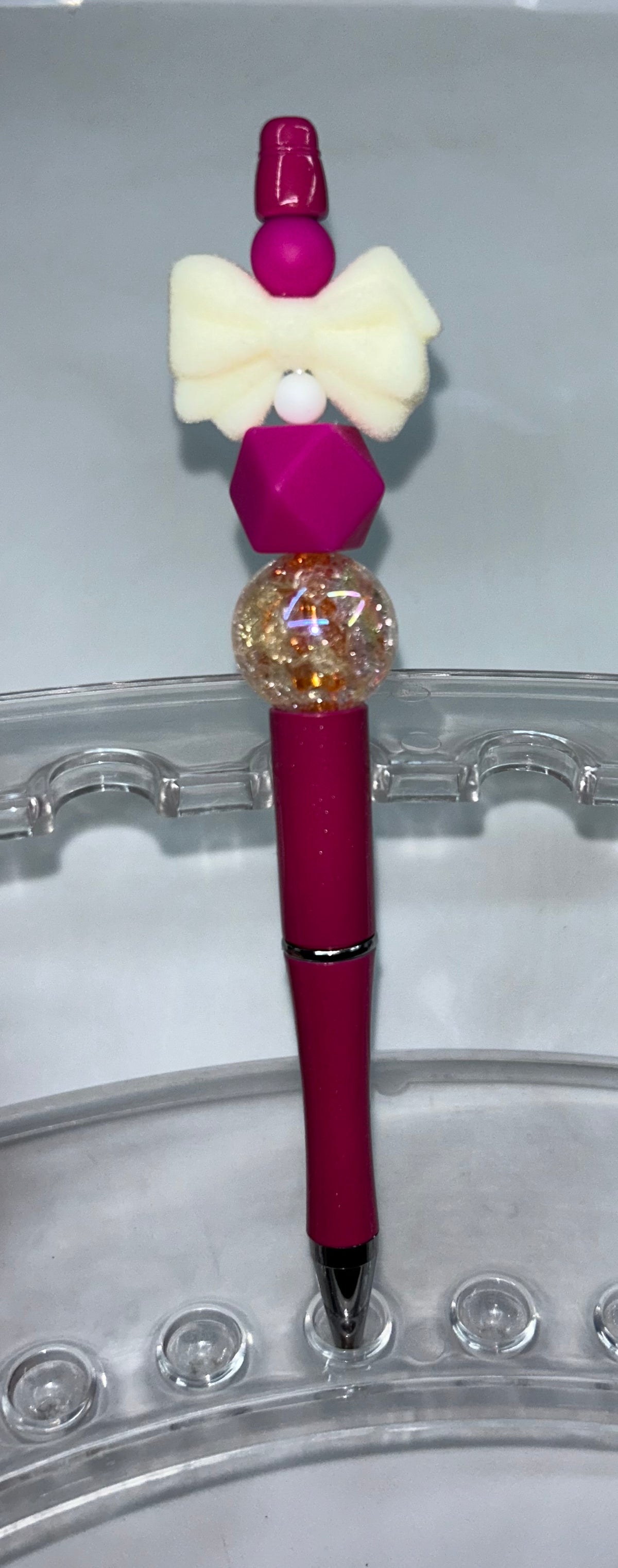 White Bow Pink Pen
