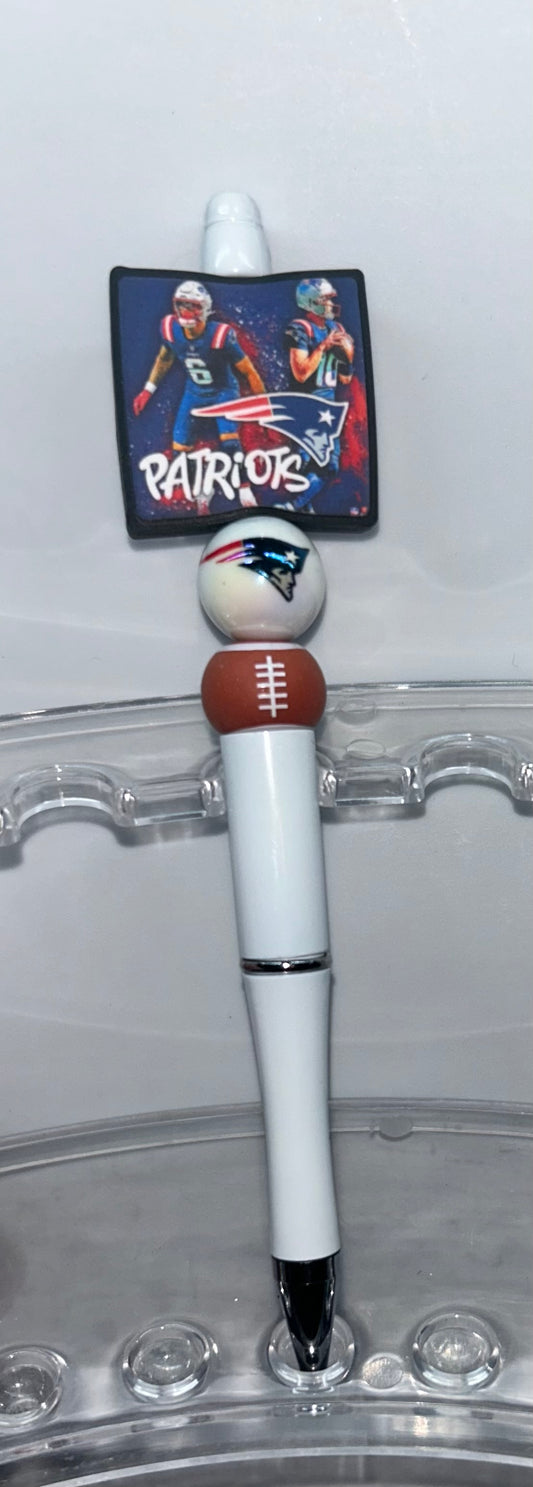 Patriots Square White Pen