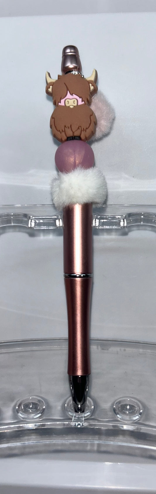 HIghland Cow Pink PomPom Light Pink Pen
