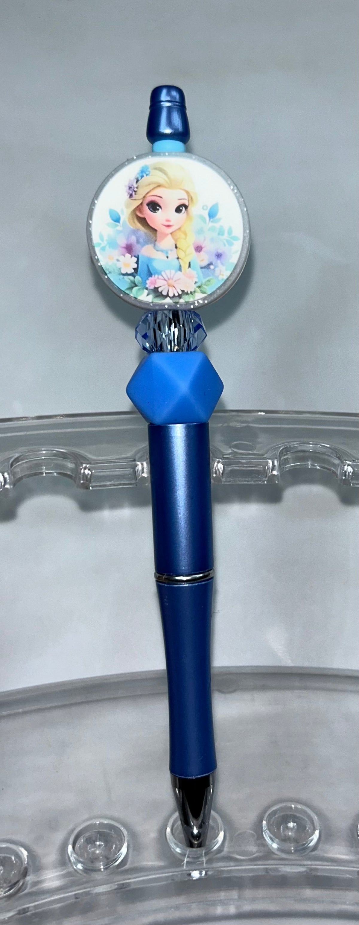 Elsa Round Blue Pen
