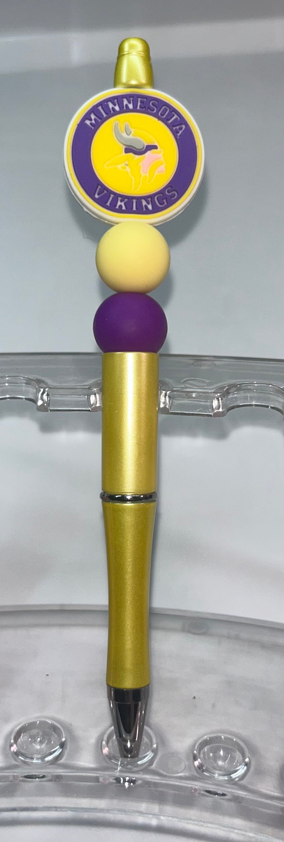Minnesota Vikings Round Yellow Pen